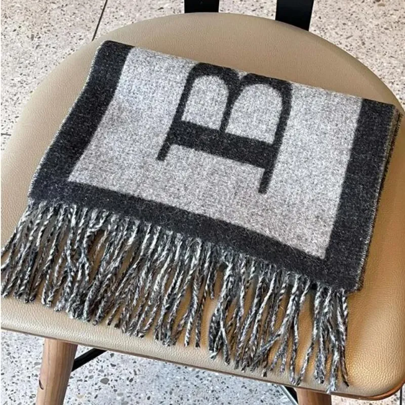Bufandas de diseñador Unisex Fashion Cachemira de invierno Bufandas para mujeres y hombres Bufá de cheques de cheque de lujo Big